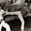 Bruce Lee en entrainement