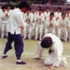 Bruce Lee contre Bob Wall dans Opération Dragon (Enter the Dragon)